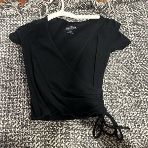 hollister v neck wrap crop top with tie detail